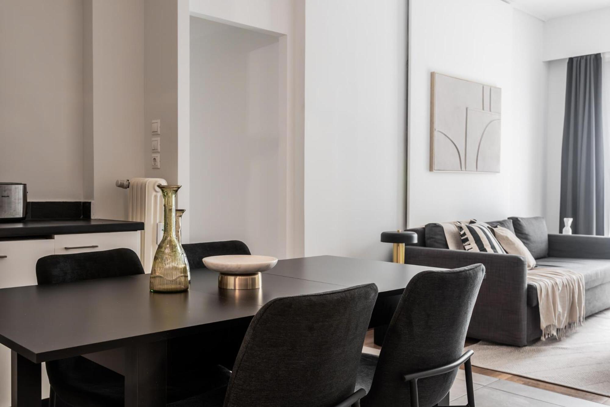 Charming & Comfy 2Bd Apartment In Acropolis Area By Upstreet 아테네 외부 사진